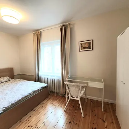 23 Marca 5 & Parking Appartement *